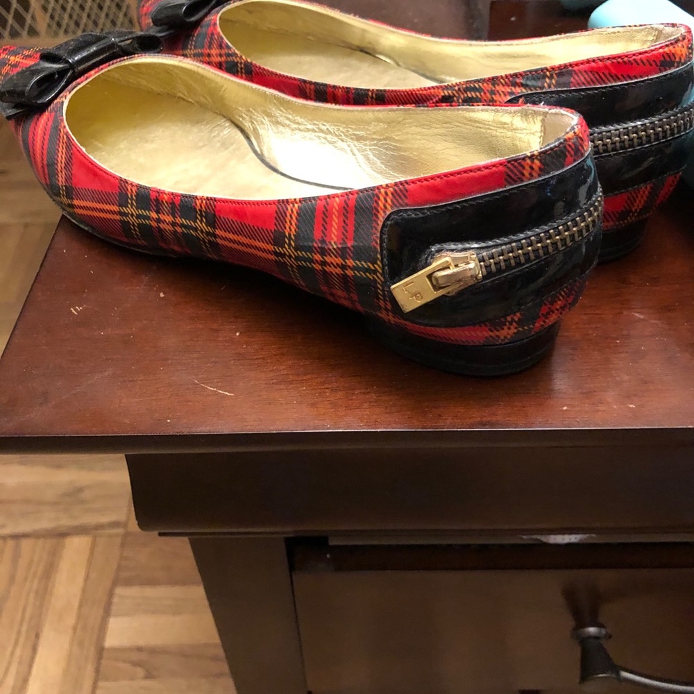 Shoes - Picture 4 of 4